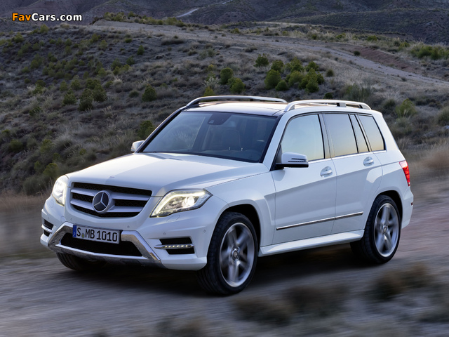 Images of Mercedes-Benz GLK 350 BlueEfficiency (X204) 2012 (640 x 480)
