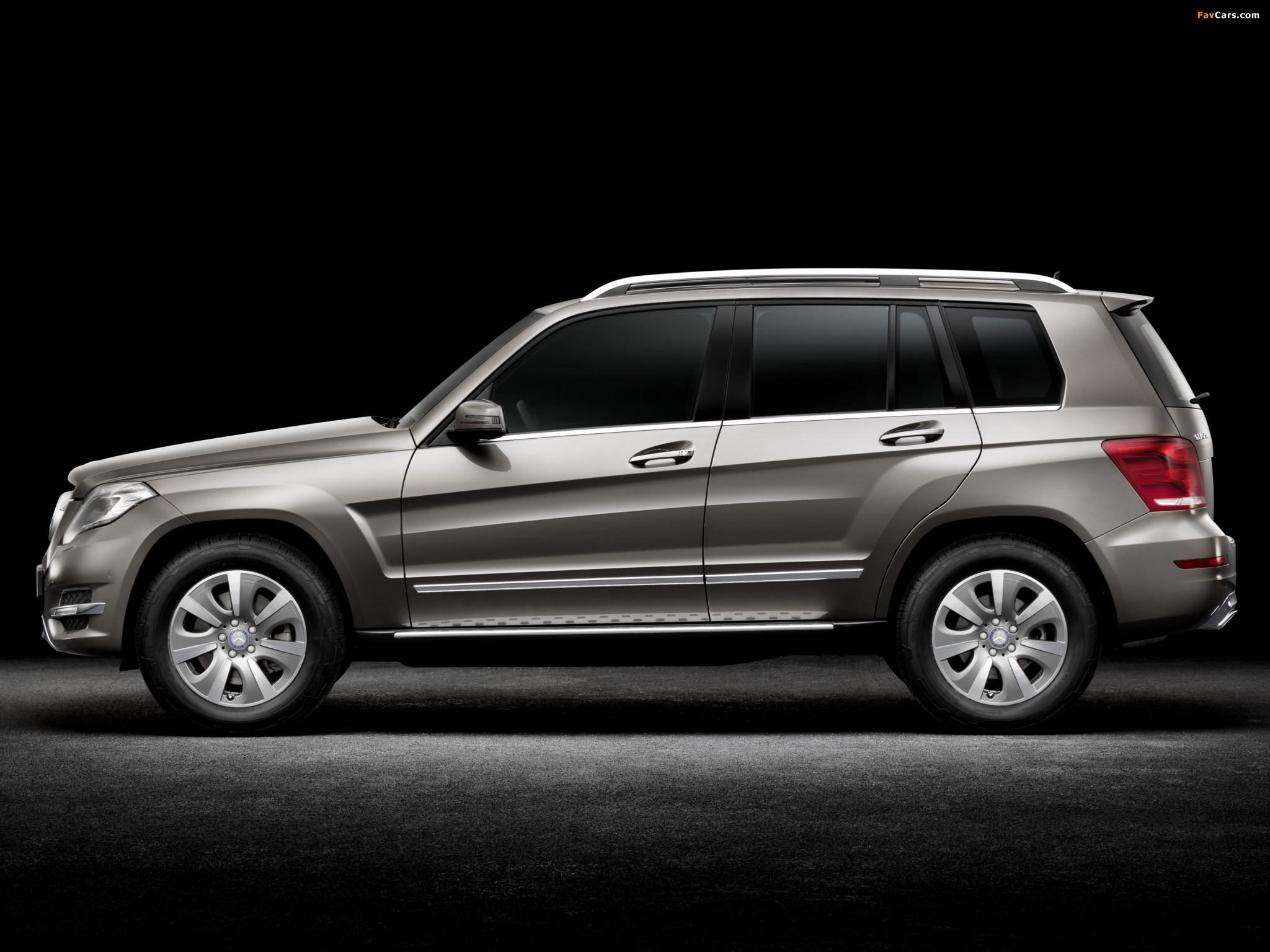 Images of Mercedes-Benz GLK 250 BlueTec (X204) 2012 (2048 x 1536)