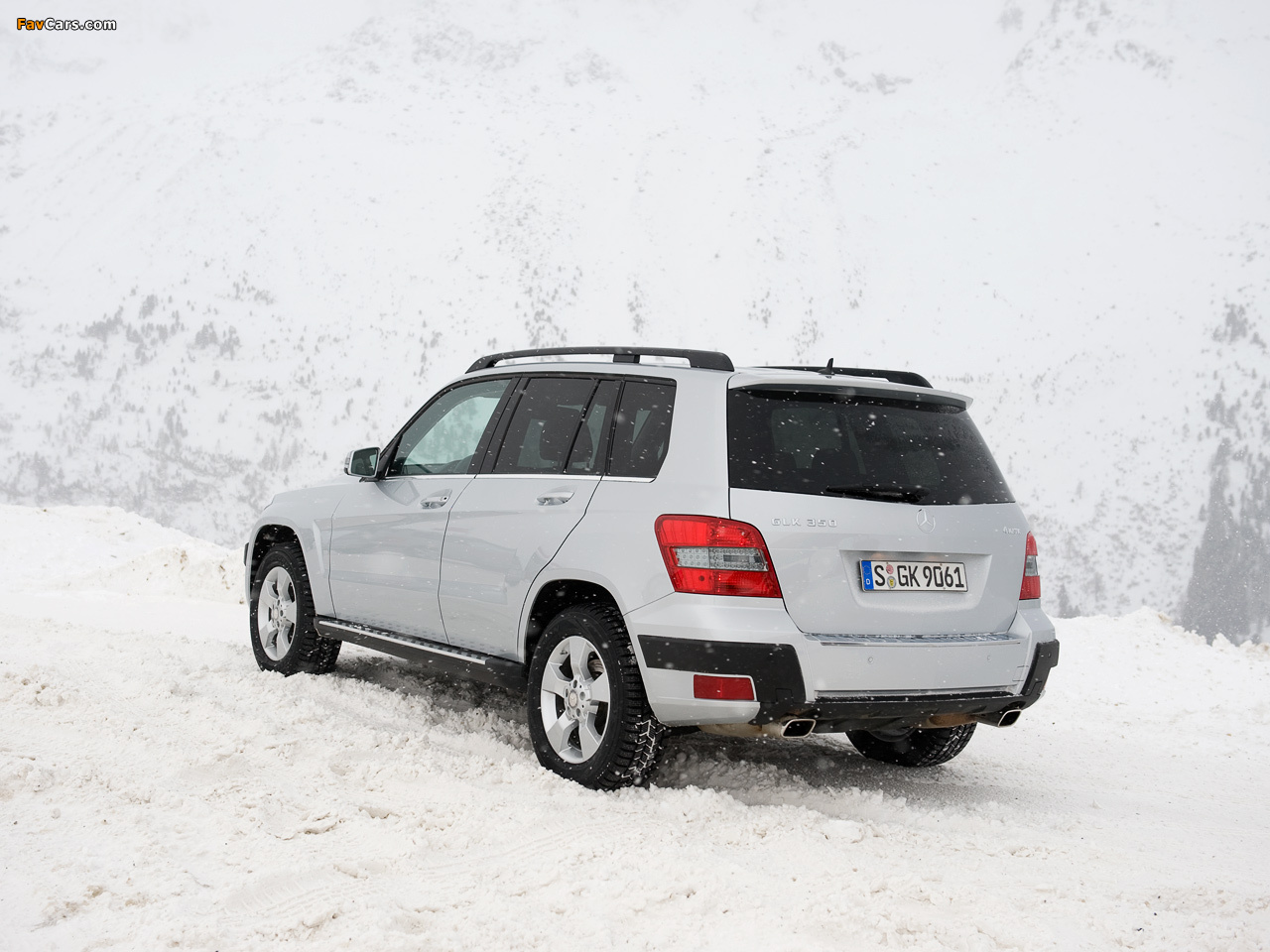 Mercedes-Benz GLK 350 (X204) 2008–12 images (1280 x 960)