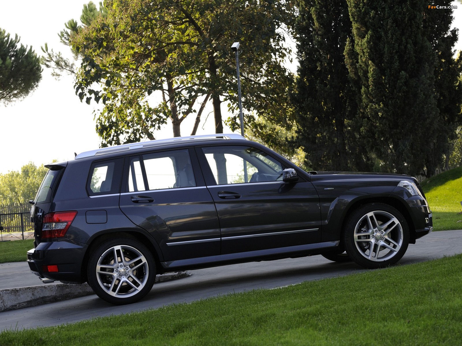 Mercedes-Benz GLK 220 CDI (X204) 2008–12 images (1600 x 1200)