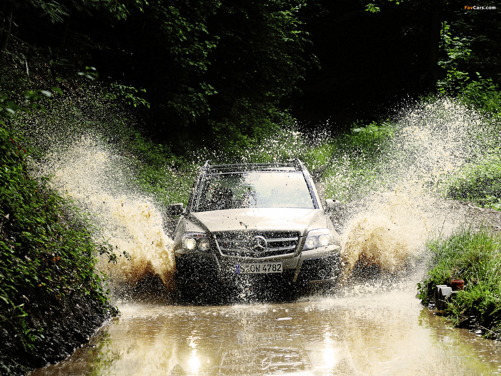 Mercedes-Benz GLK 320 CDI Off-road Package (X204) 2008–12 photos (1600 x 1200)