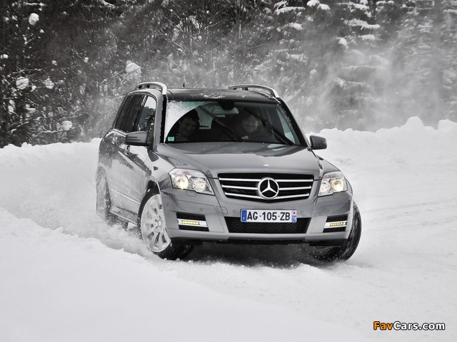 Mercedes-Benz GLK 350 CDI (X204) 2008–12 photos (640 x 480)