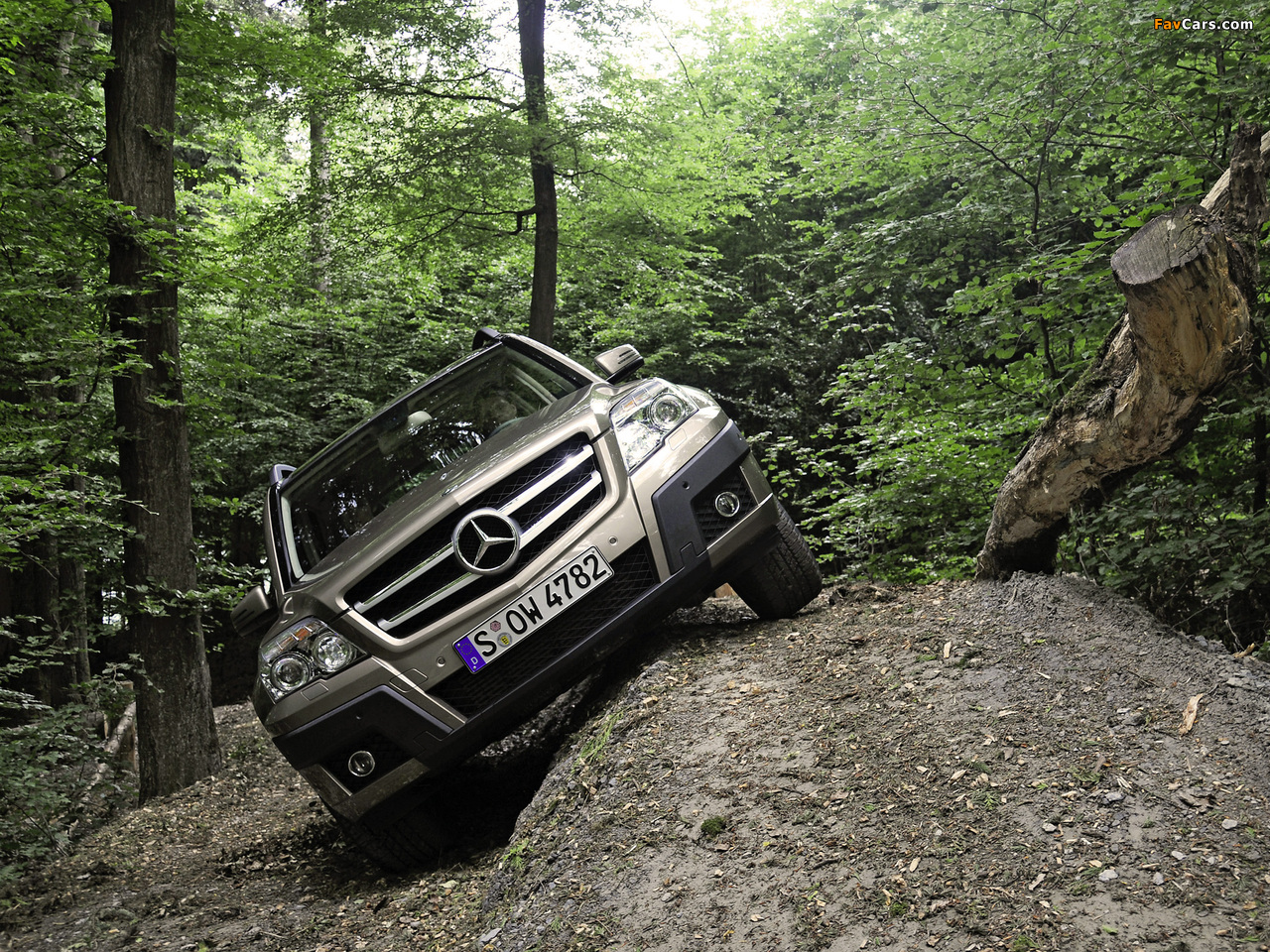 Mercedes-Benz GLK 320 CDI Off-road Package (X204) 2008–12 wallpapers (1280 x 960)