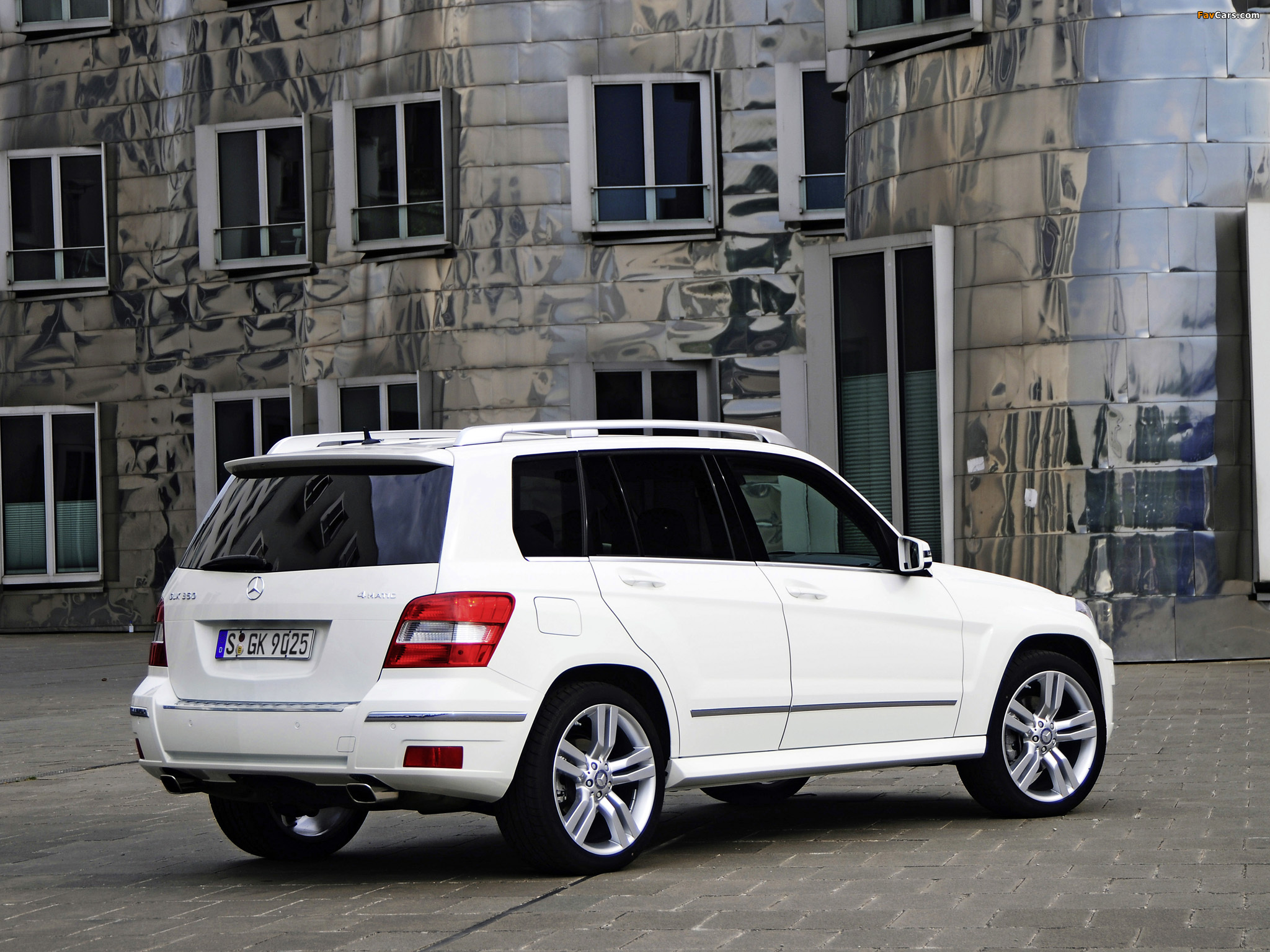 Mercedes-Benz GLK 350 Sports Package (X204) 2008–12 wallpapers (2048 x 1536)
