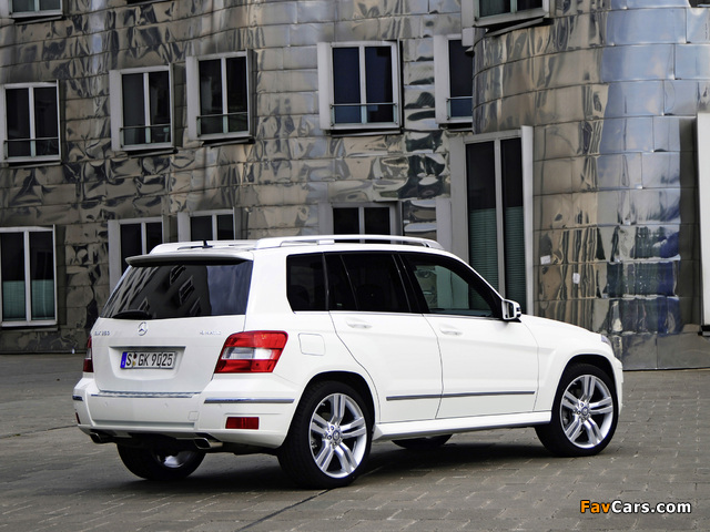 Mercedes-Benz GLK 350 Sports Package (X204) 2008–12 wallpapers (640 x 480)