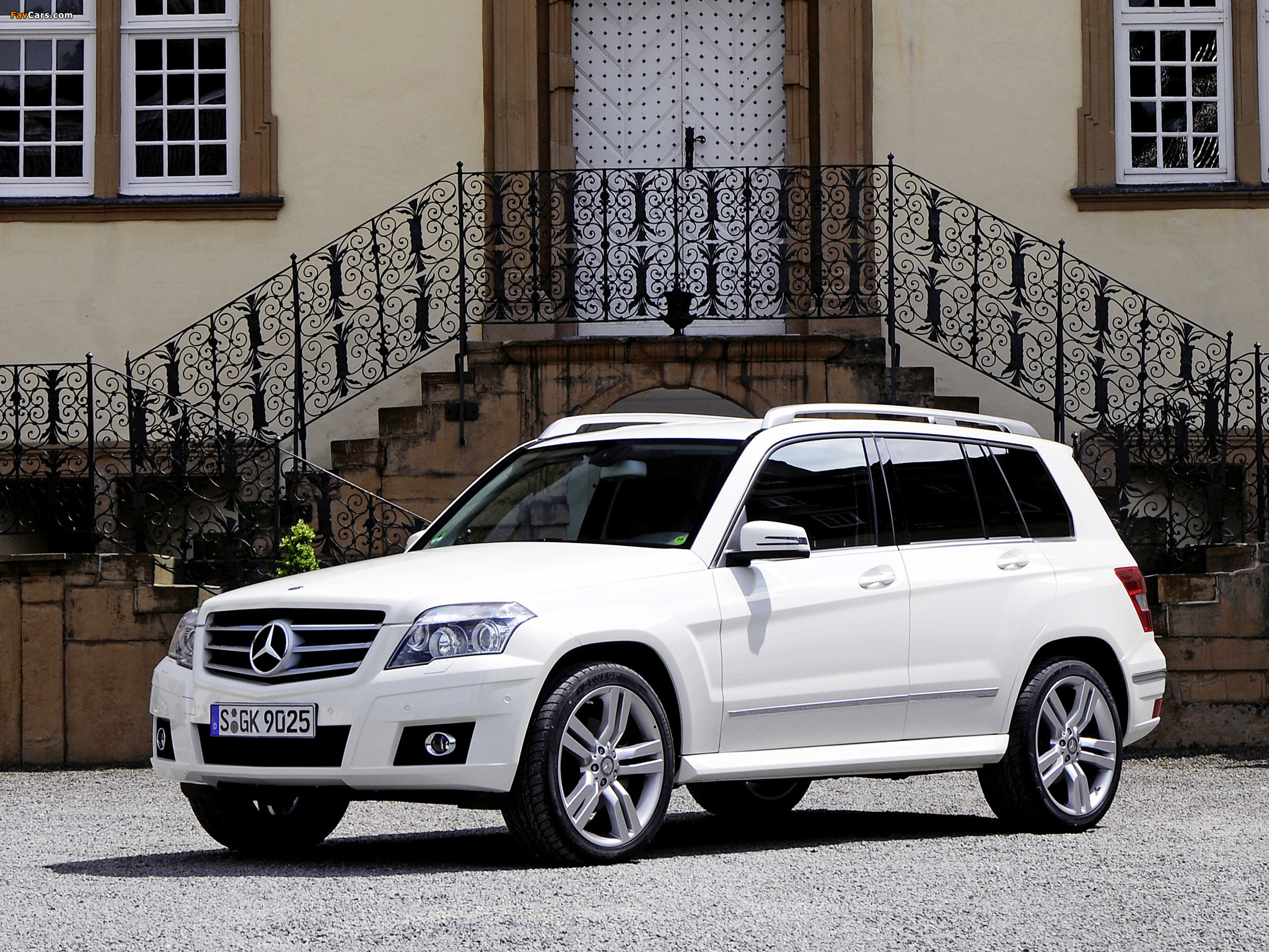 Mercedes-Benz GLK 350 Sports Package (X204) 2008–12 wallpapers (2048 x 1536)