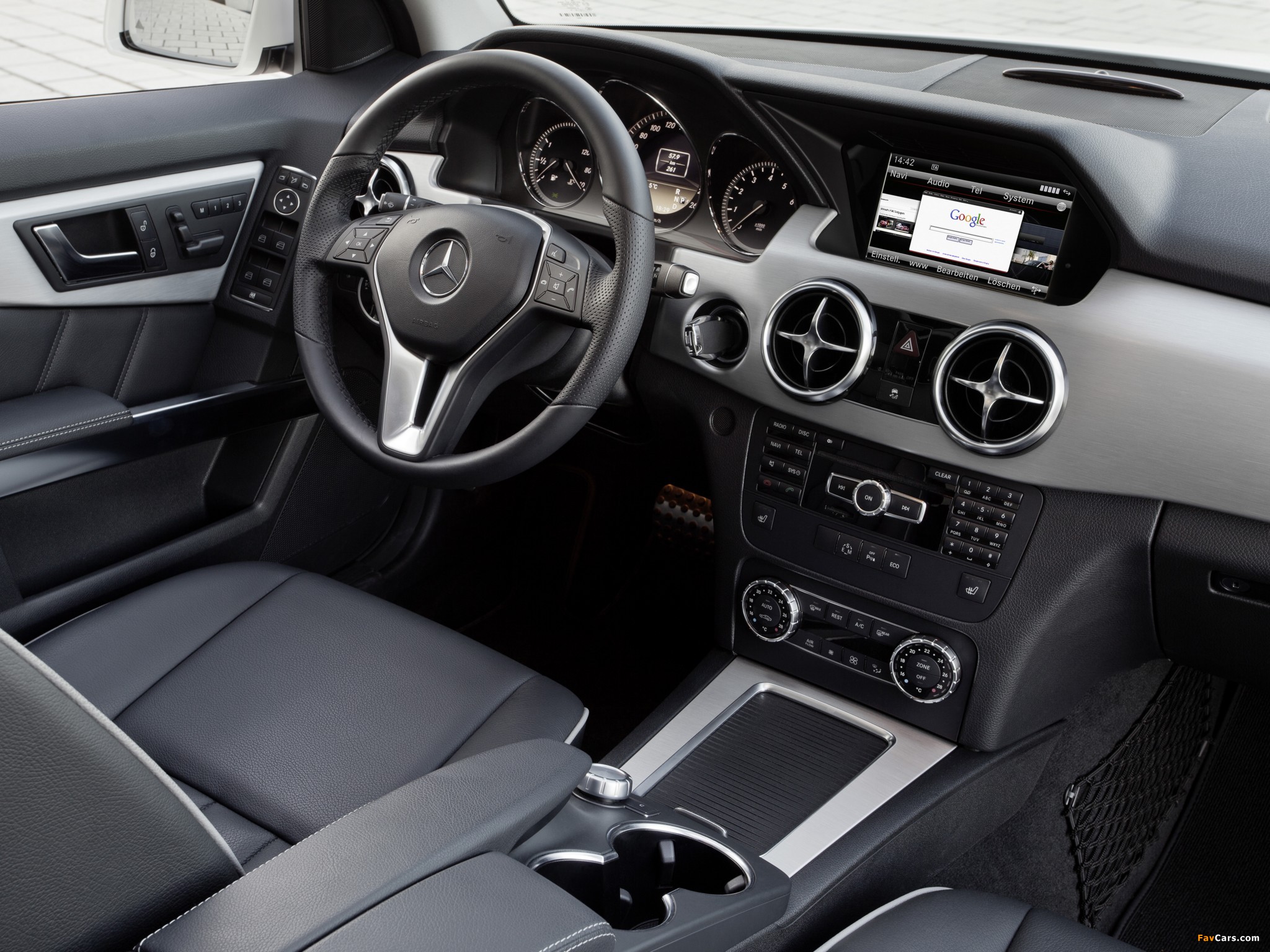 Mercedes-Benz GLK 350 BlueEfficiency (X204) 2012 pictures (2048 x 1536)
