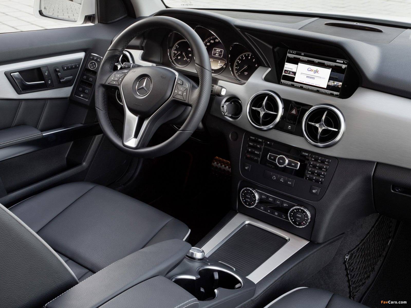 Mercedes-Benz GLK 350 BlueEfficiency (X204) 2012 pictures (1600 x 1200)
