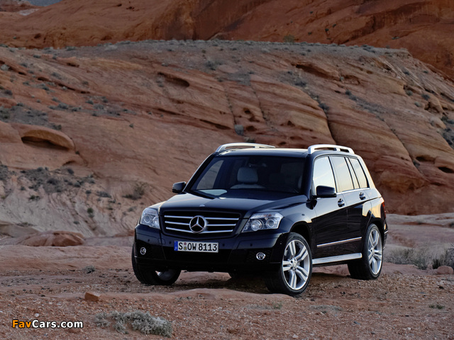 Photos of Mercedes-Benz GLK 350 Sports Package (X204) 2008–12 (640 x 480)