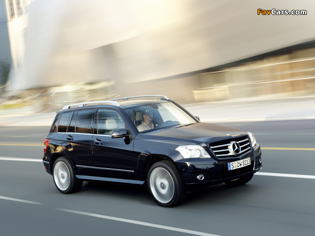 Photos of Mercedes-Benz GLK 350 Sports Package (X204) 2008–12 (640 x 480)