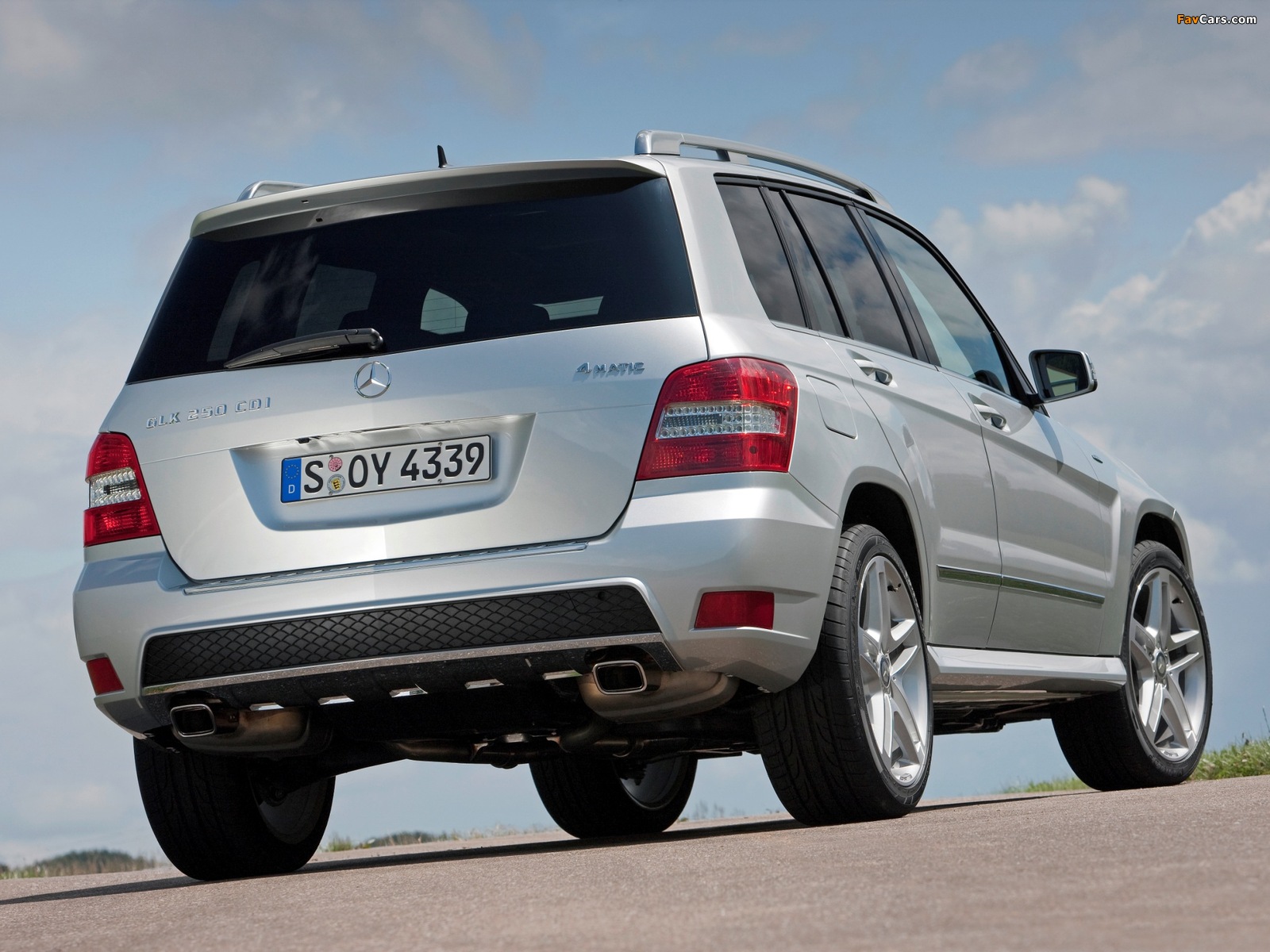 Photos of Mercedes-Benz GLK 250 CDI BlueEfficiency (X204) 2009–12 (1600 x 1200)