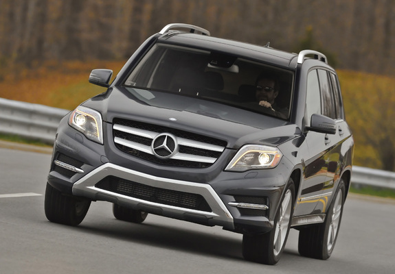 Photos of Mercedes-Benz GLK 250 BlueTec AMG Styling Package US-spec (X204) 2012