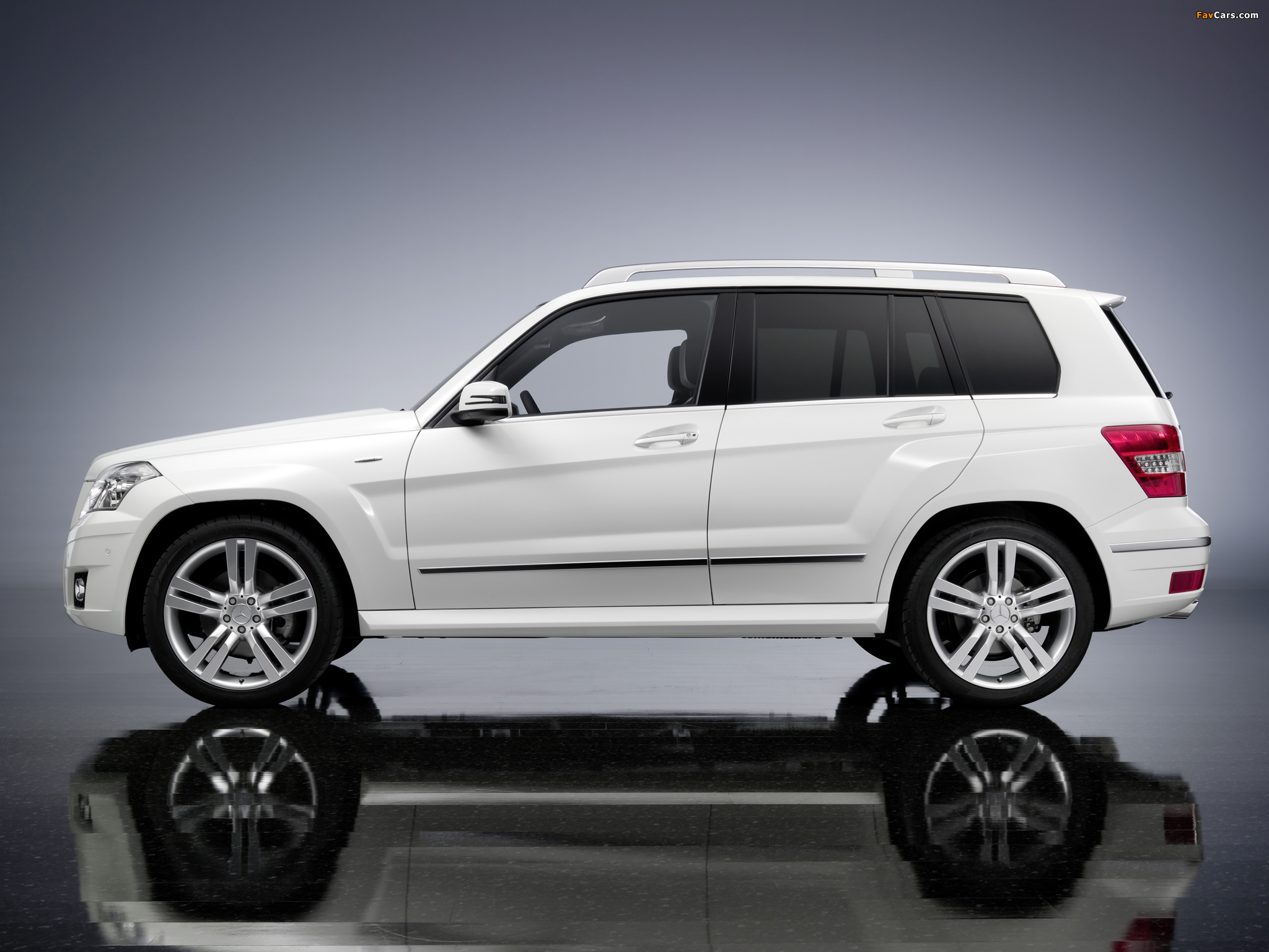 Pictures of Mercedes-Benz GLK 350 (X204) 2008–12 (2048 x 1536)