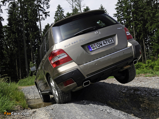 Pictures of Mercedes-Benz GLK 320 CDI Off-road Package (X204) 2008–12 (640 x 480)