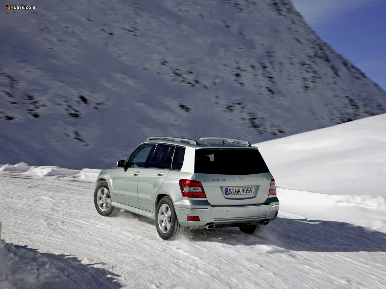 Pictures of Mercedes-Benz GLK 220 CDI (X204) 2008–12 (1280 x 960)