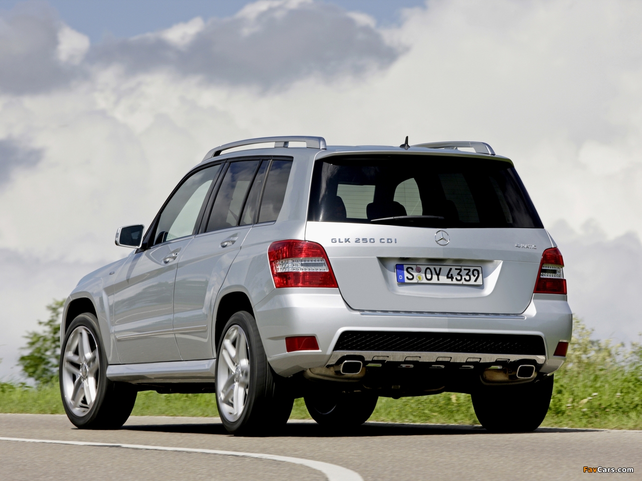 Pictures of Mercedes-Benz GLK 250 CDI BlueEfficiency (X204) 2009–12 (1280 x 960)