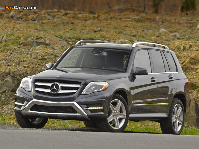 Pictures of Mercedes-Benz GLK 250 BlueTec AMG Styling Package US-spec (X204) 2012 (640 x 480)