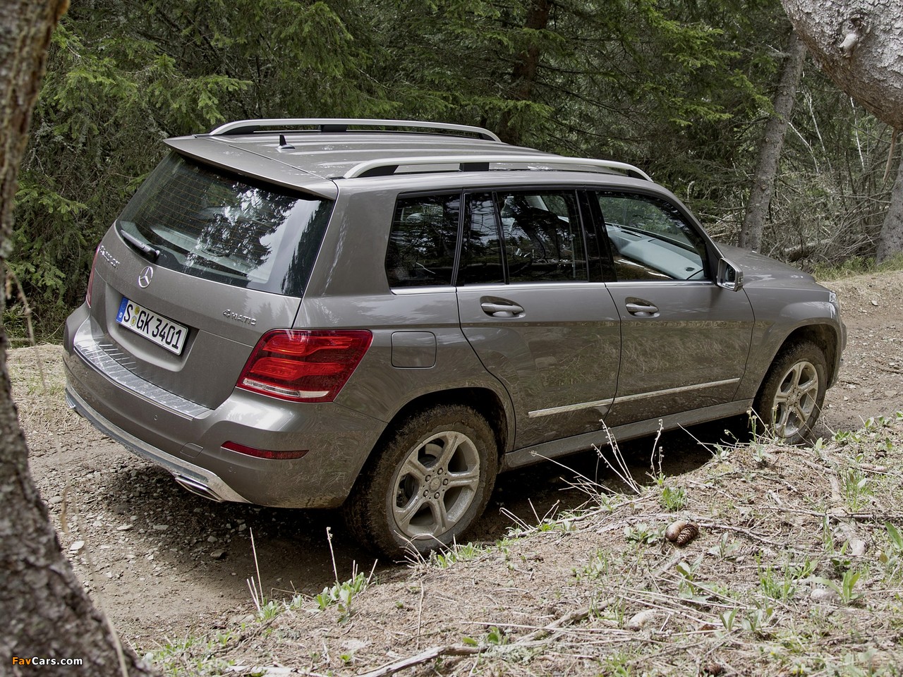 Pictures of Mercedes-Benz GLK 220 CDI BlueEfficiency (X204) 2012 (1280 x 960)