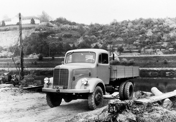 Images of Mercedes-Benz LA3500 1949–54