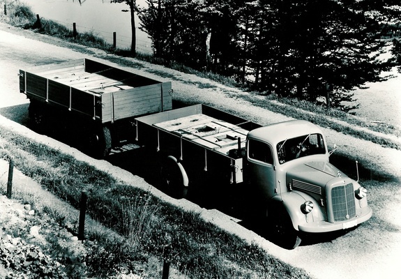 Photos of Mercedes-Benz L4500 1950–54
