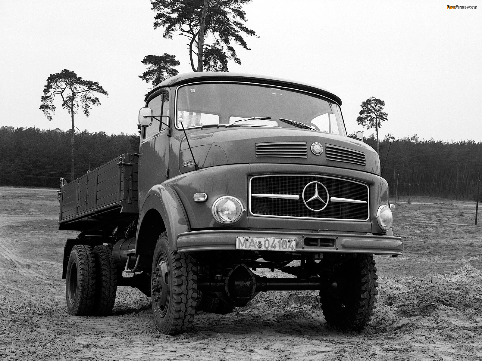 Mercedes-Benz LAK322 1961 photos (1600 x 1200)