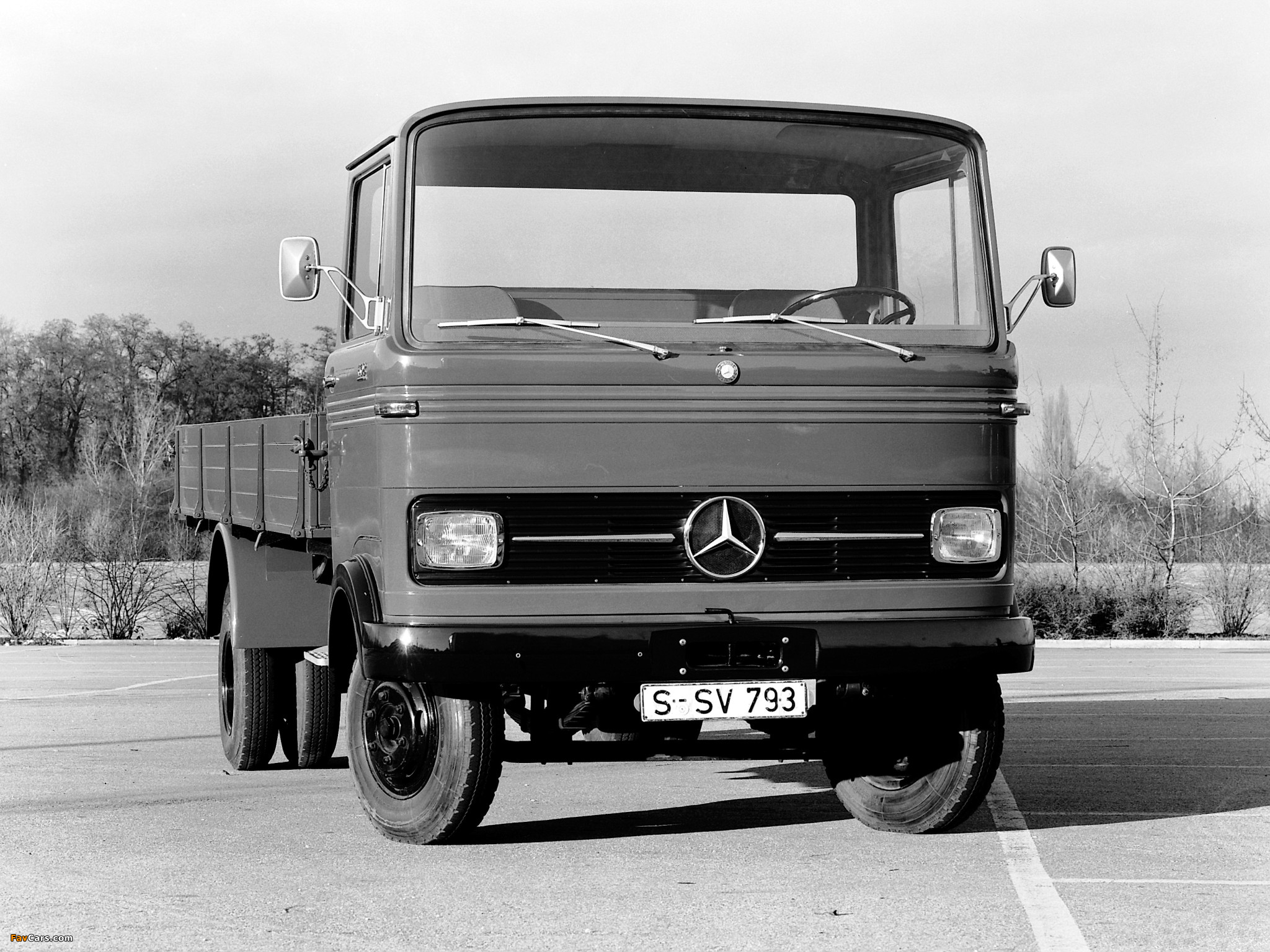 Images of Mercedes-Benz LP608 1964–84 (2048 x 1536)