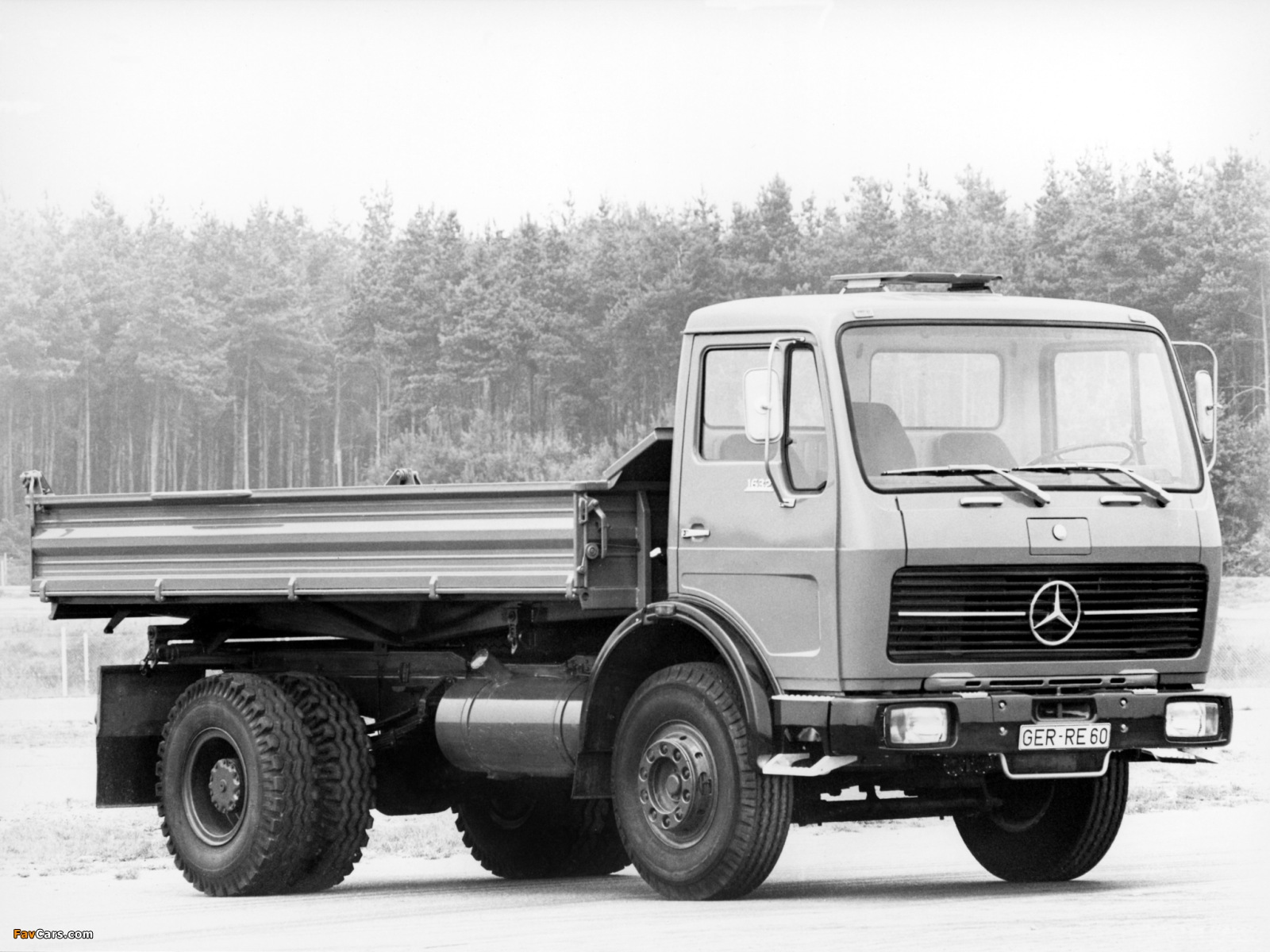Images of Mercedes-Benz LP1632 1973–83 (1600 x 1200)