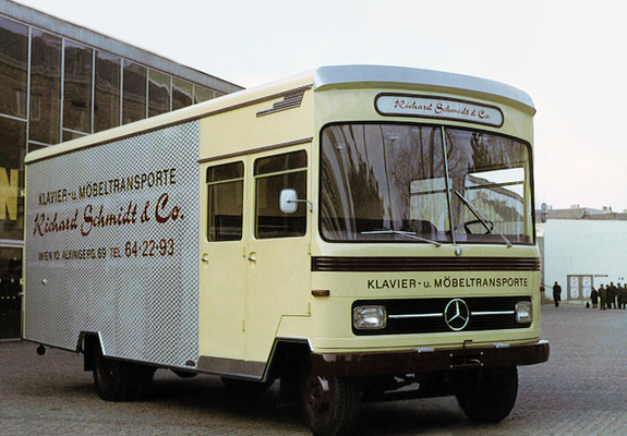 Mercedes-Benz LP608 Jauernig Möbelwagen 1964–77 wallpapers
