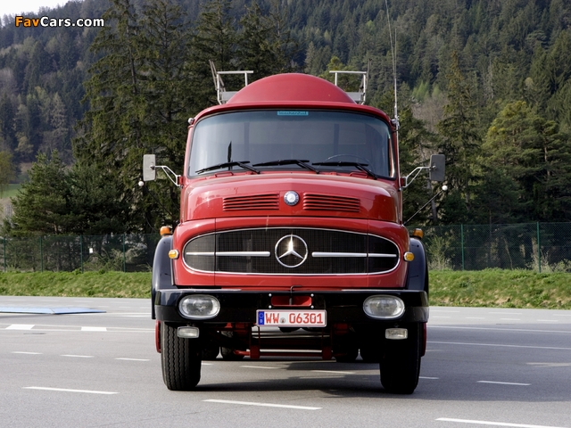 Mercedes-Benz LS1624 wallpapers (640 x 480)