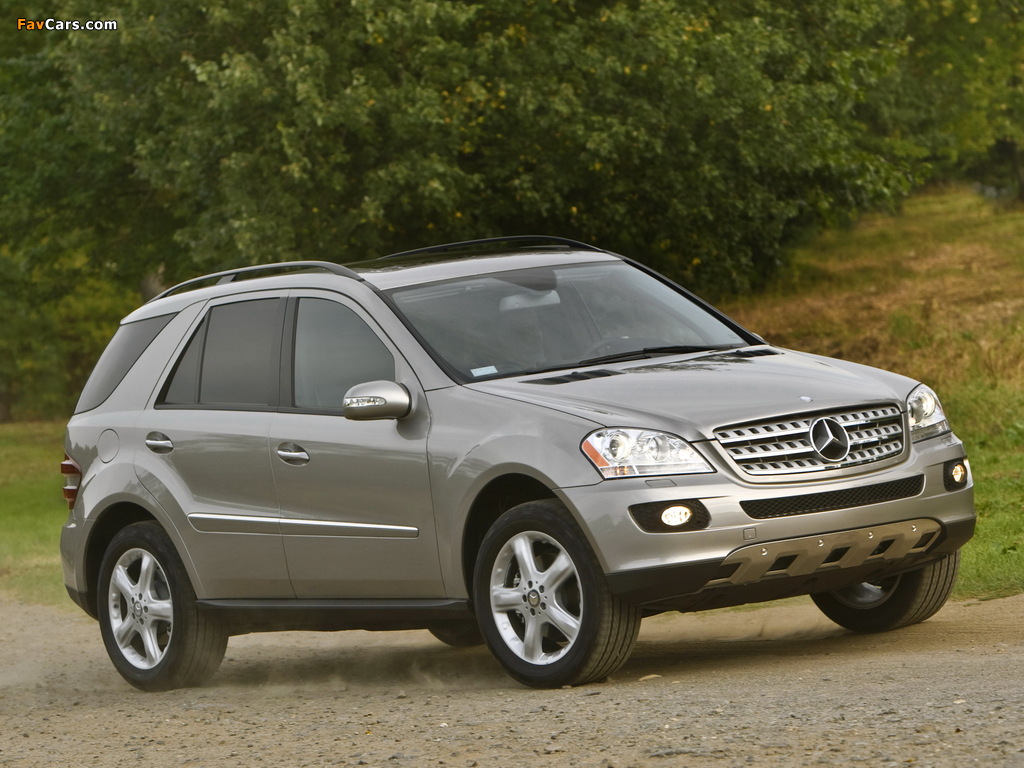 Images of Mercedes-Benz ML 350 US-spec (W164) 2005–08 (1024 x 768)