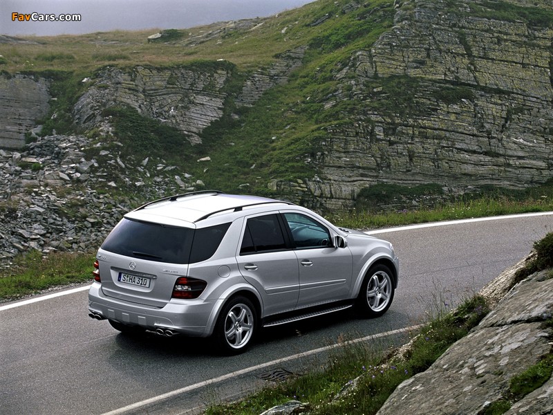 Images of Mercedes-Benz ML 63 AMG (W164) 2006–08 (800 x 600)