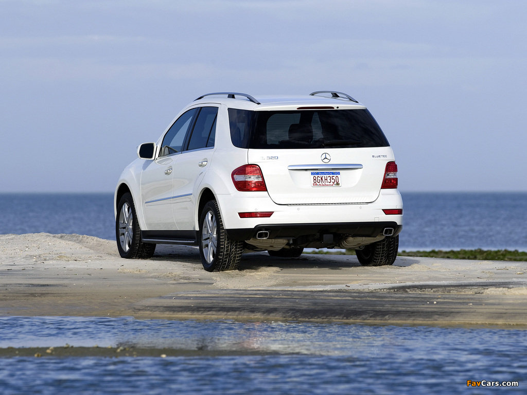 Images of Mercedes-Benz ML 320 BlueTec (W164) 2008–11 (1024 x 768)