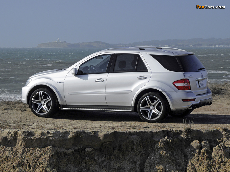 Images of Mercedes-Benz ML 63 AMG 10th Anniversary (W164) 2009 (800 x 600)