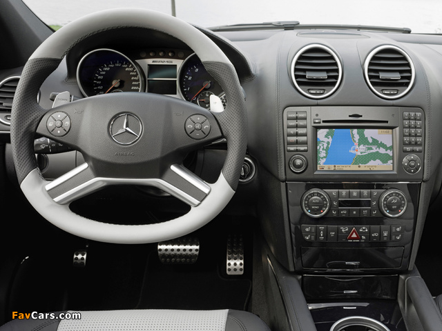 Images of Mercedes-Benz ML 63 AMG 10th Anniversary (W164) 2009 (640 x 480)