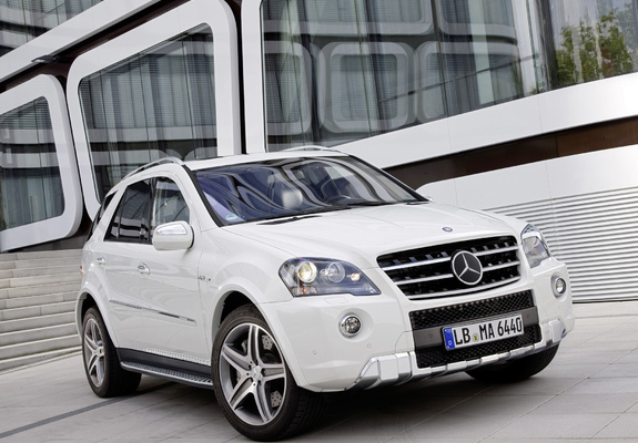 Images of Mercedes-Benz ML 63 AMG (W164) 2010–11