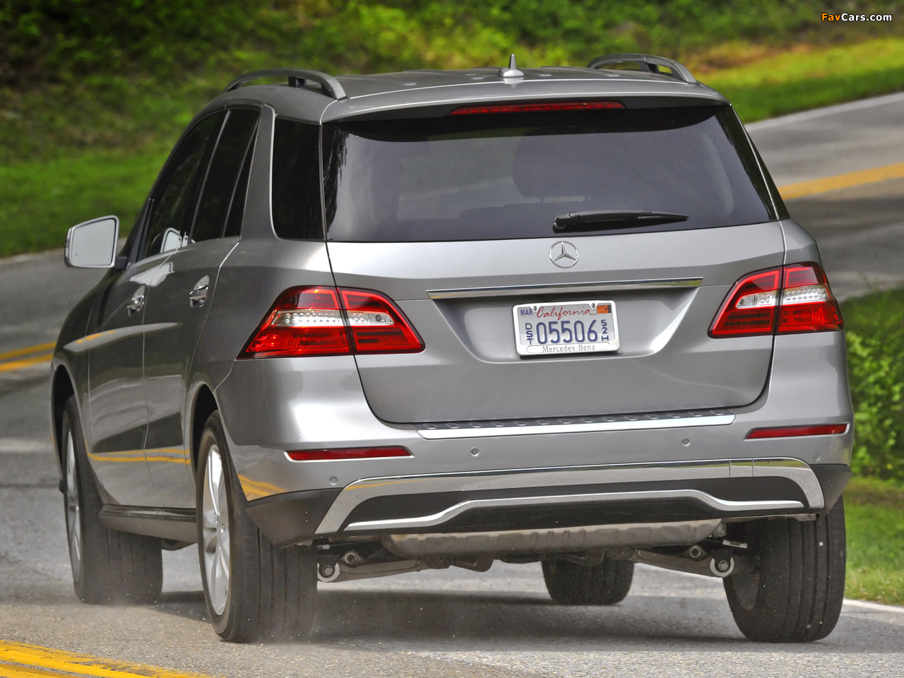 Images of Mercedes-Benz ML 350 US-spec (W166) 2011 (1280 x 960)