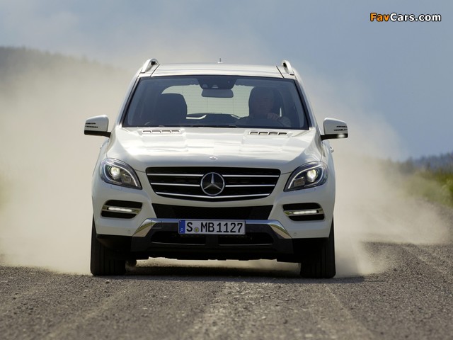 Images of Mercedes-Benz ML 350 BlueEfficiency (W166) 2011 (640 x 480)