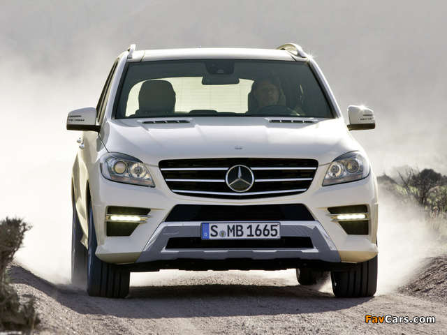 Images of Mercedes-Benz ML 250 BlueTec AMG Sports Package (W166) 2011 (640 x 480)
