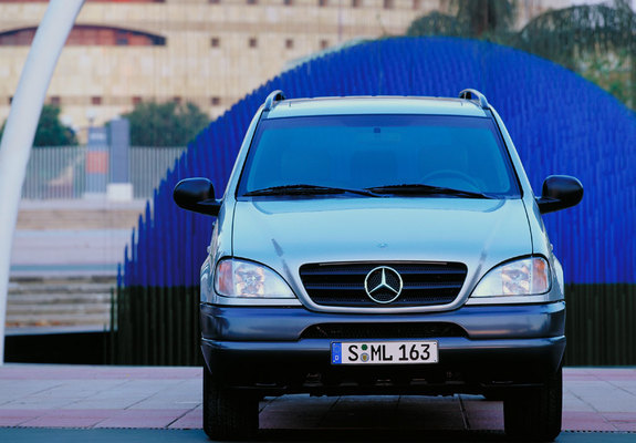 Mercedes-Benz M-Klasse (W163) 1997–2001 images