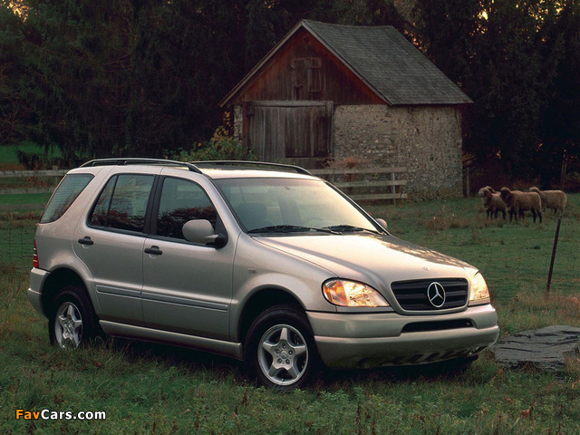 Mercedes-Benz M-Klasse (W163) 1997–2001 photos (640 x 480)