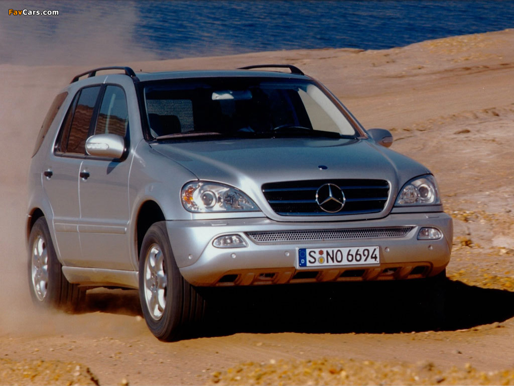 Mercedes-Benz ML 500 (W163) 2001–05 wallpapers (1024 x 768)