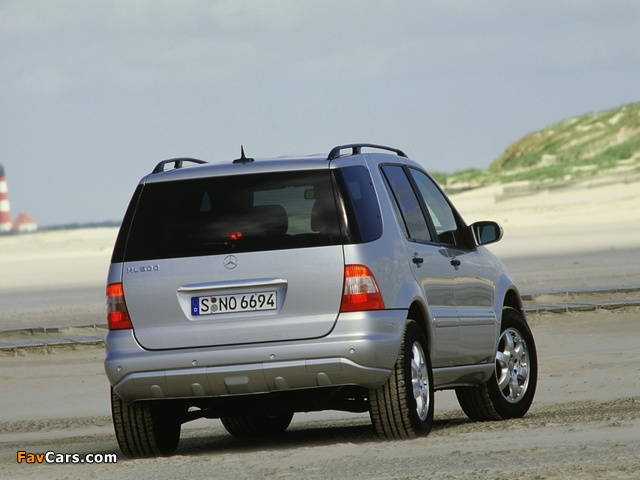 Mercedes-Benz ML 500 (W163) 2001–05 wallpapers (640 x 480)