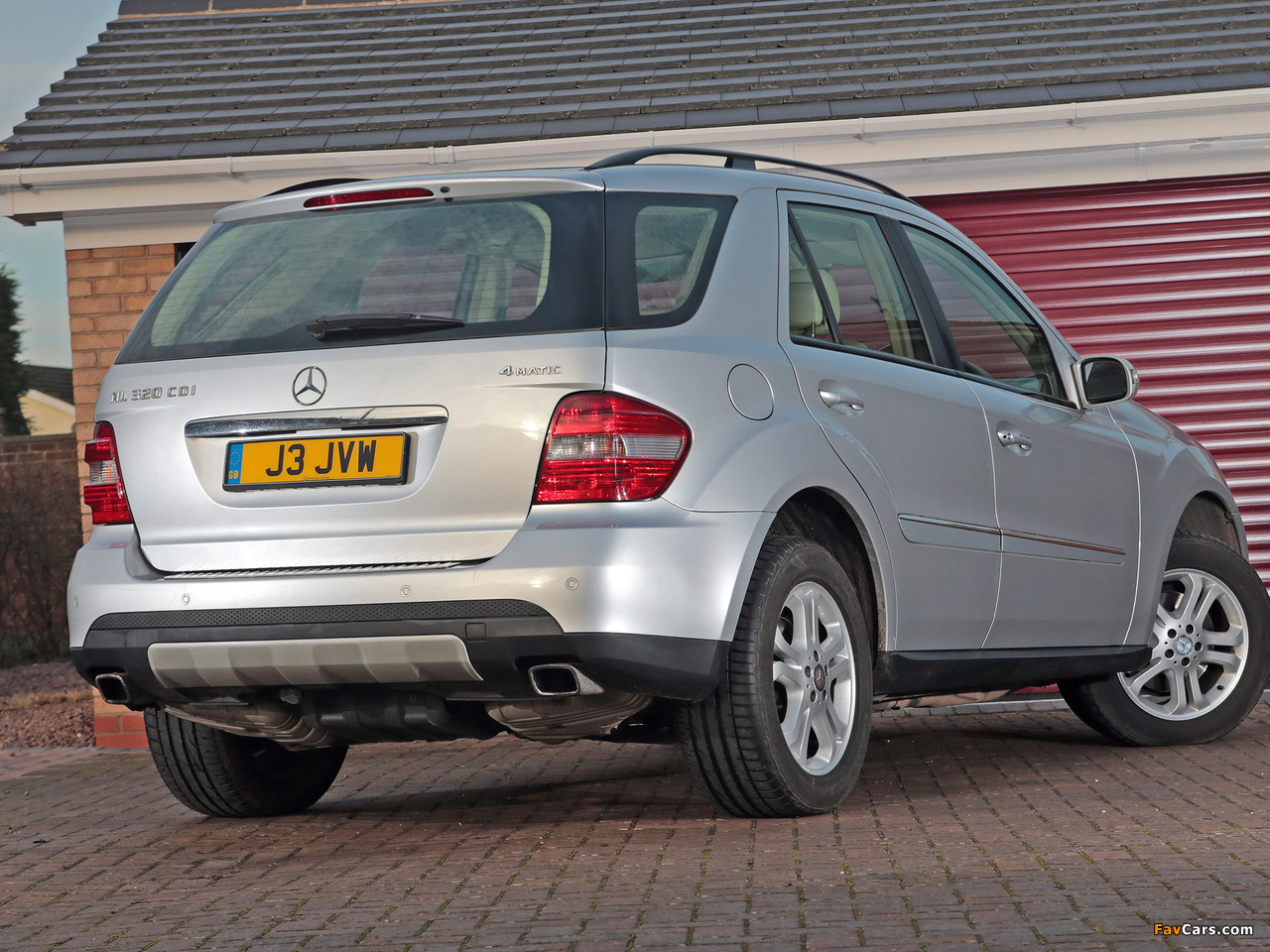 Mercedes-Benz ML 320 CDI UK-spec (W164) 2008–11 photos (1280 x 960)