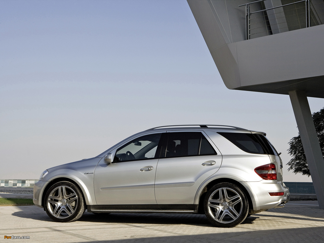 Mercedes-Benz ML 63 AMG (W164) 2008–10 photos (1280 x 960)