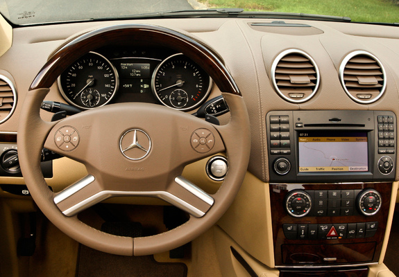 Mercedes-Benz ML 550 (W164) 2008–11 pictures