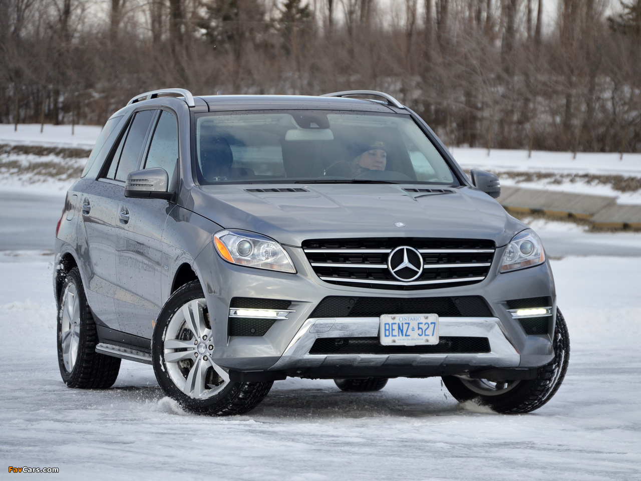 Mercedes-Benz ML 250 BlueTec AMG Sports Package US-spec (W166) 2011 photos (1280 x 960)