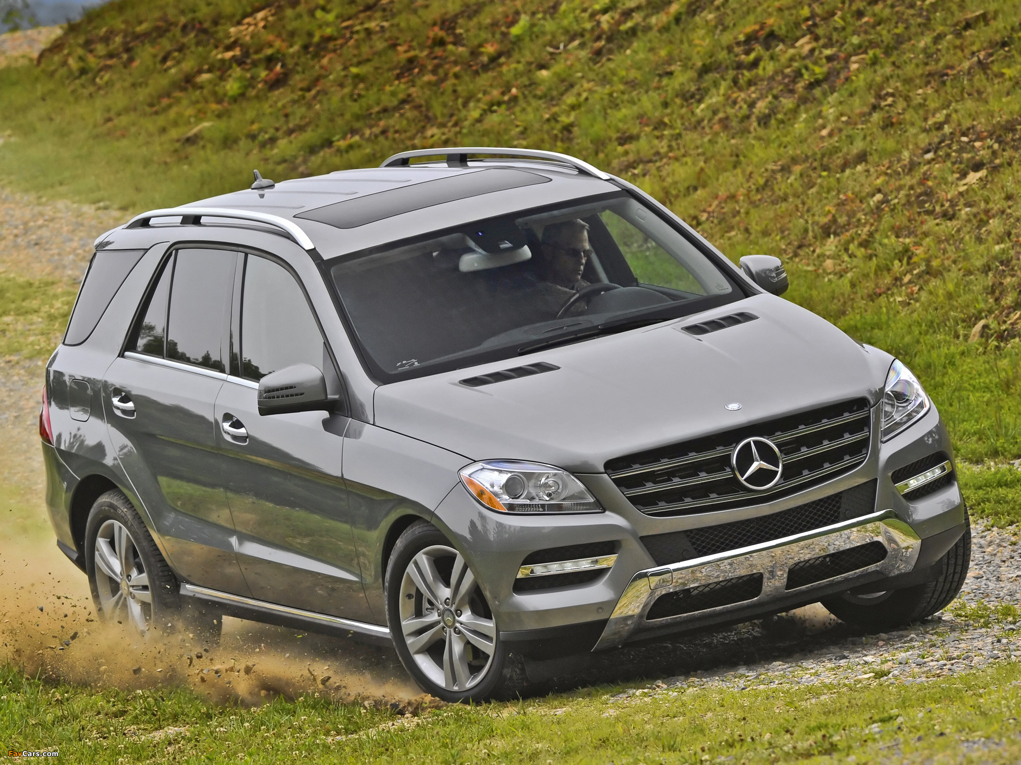 Mercedes-Benz ML 350 US-spec (W166) 2011 photos (2048 x 1536)