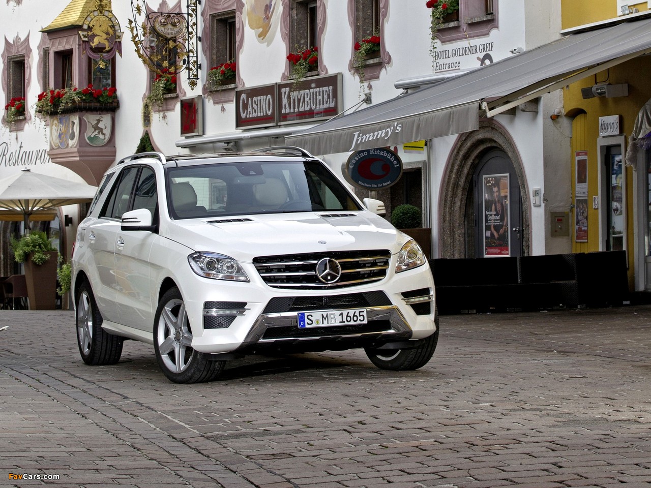 Mercedes-Benz ML 250 BlueTec AMG Sports Package (W166) 2011 photos (1280 x 960)