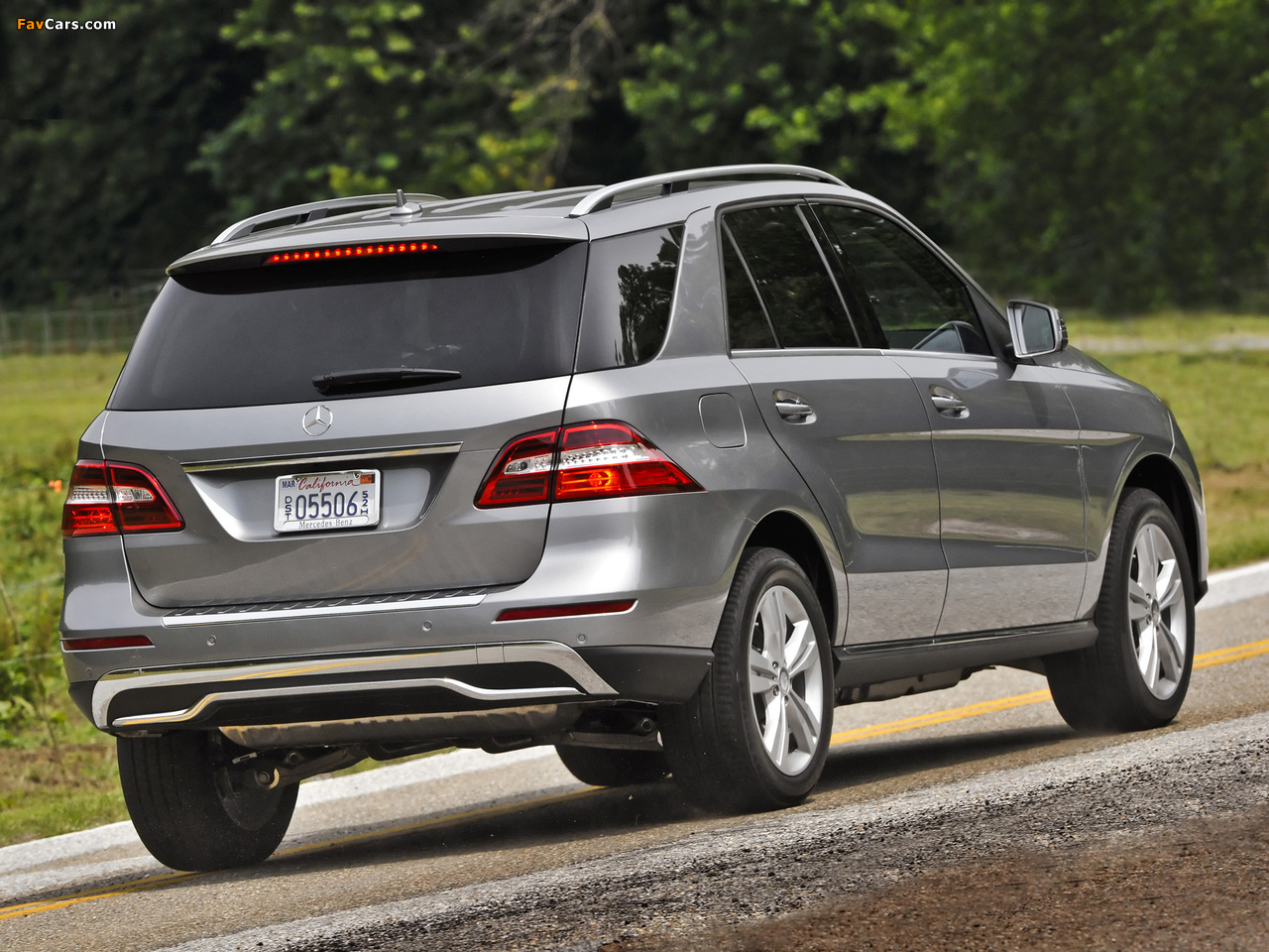 Mercedes-Benz ML 350 US-spec (W166) 2011 pictures (1280 x 960)