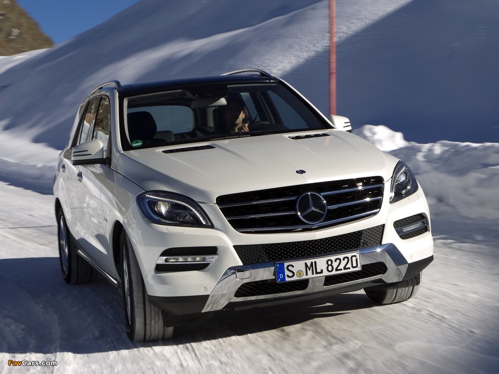 Mercedes-Benz ML 350 BlueTec (W166) 2011 pictures (1024 x 768)